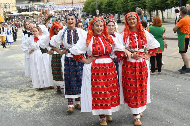 Daruvar: Obilježen je Dožinky, najveća kulturna manifestacija češke manjine u Hrvatskoj