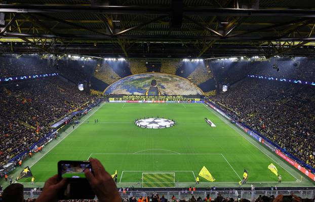 Champions League - Round of 16 First Leg - Borussia Dortmund v Chelsea