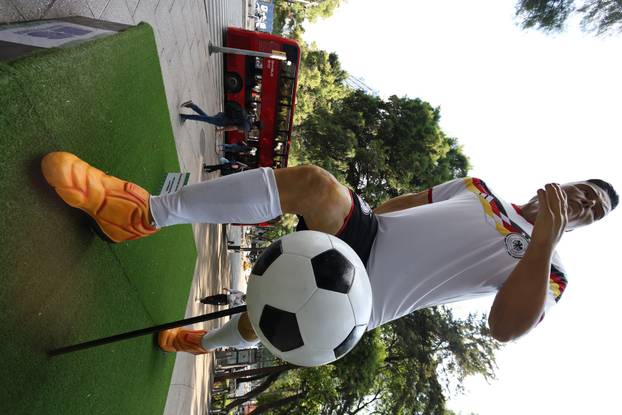 Attack on giant figures FIFA World Cup 2026