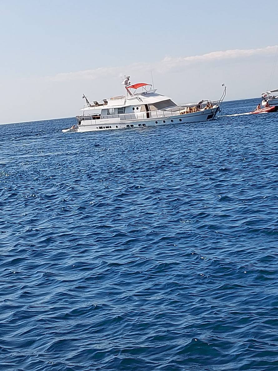 Talijanska jahta potonula kod otoka Unija, nema ozlijeđenih