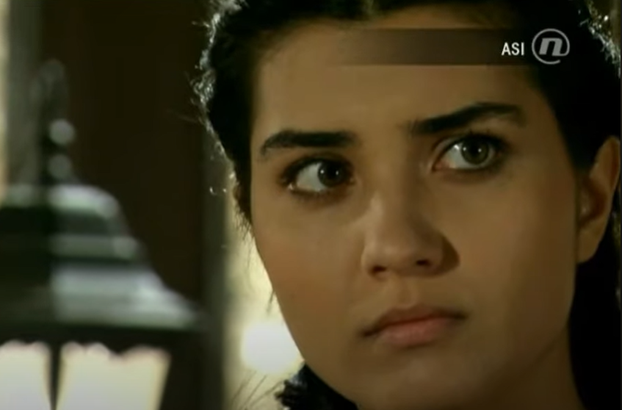 FOTO Sve ljepša i ljepša! 'Asi' je publiku osvojila dugom crnom kosom. Evo kako sada izgleda