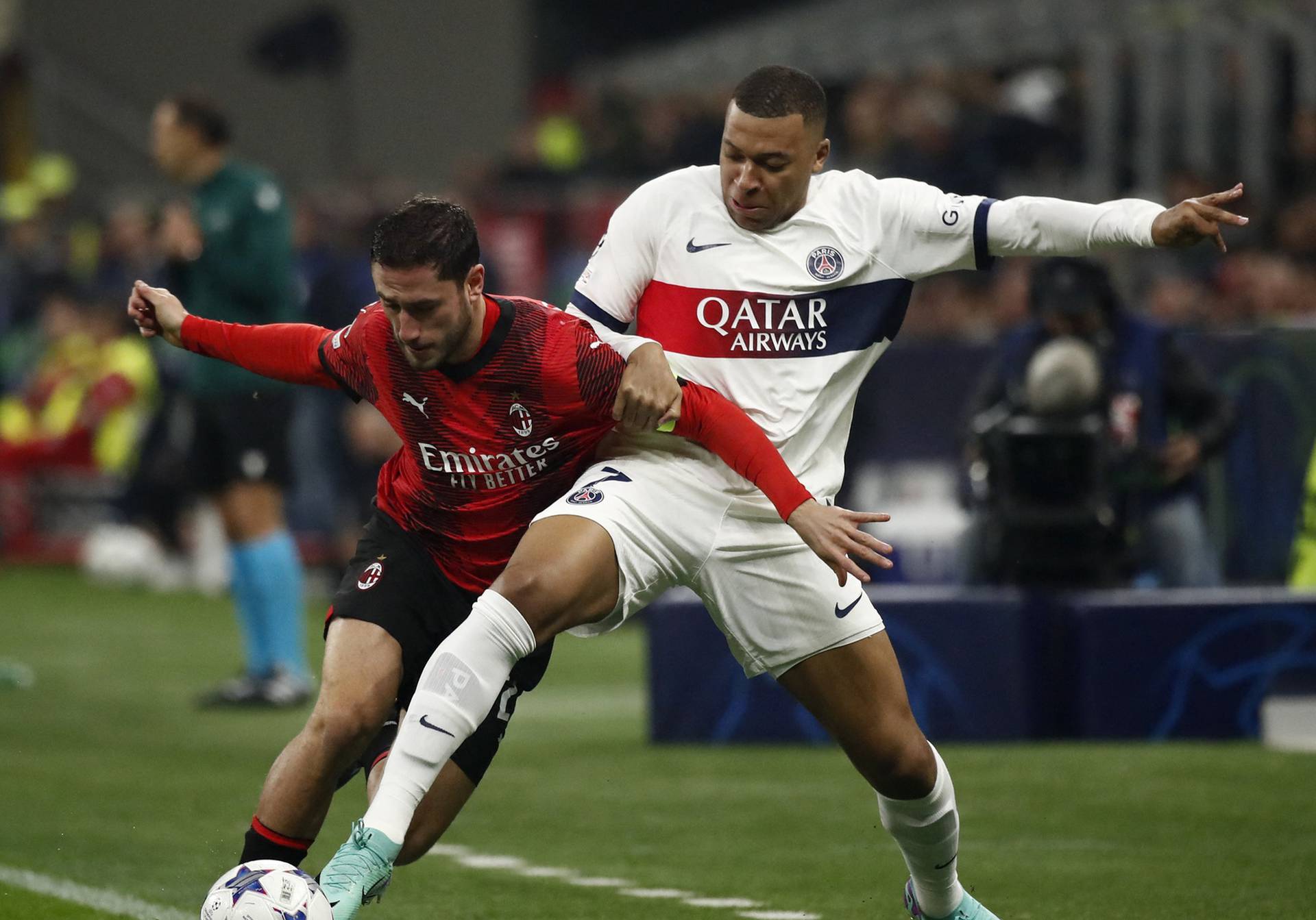 Champions League - Group F - AC Milan v Paris St Germain