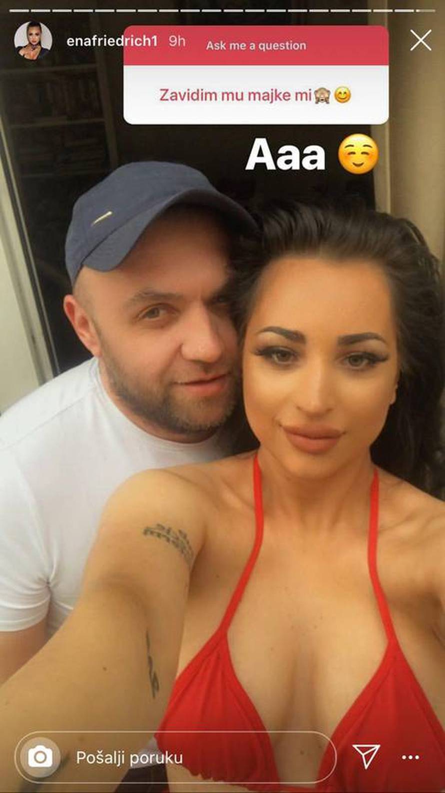 Bivša zečica Ena: Fanovi plaćaju da im snimam seks s dečkom