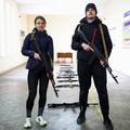 Olga i Maxim krenuli na vojnu obuku: 'Svatko se treba znati boriti, rat može doći bilo gdje'