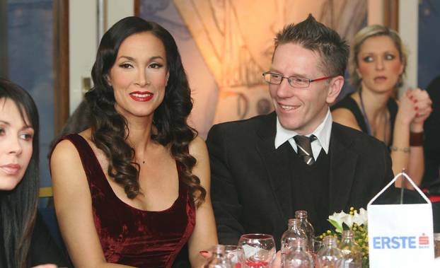 ARHIVA - Kraljevi ulice konačno 'uhvatili' Doru 2008. 