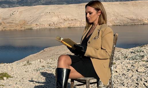 Nova suradnja: Marija Mirkovi&cacute; i Beba Bala&scaron;evi&cacute; predstavile emotivnu baladu 'Znam me ja'