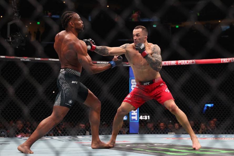 MMA: UFC 332