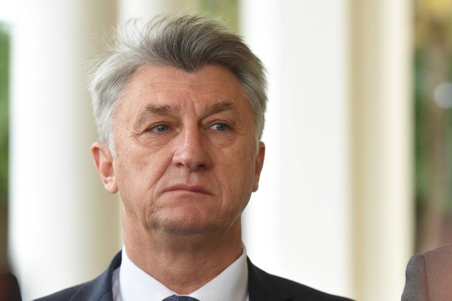 Tomislav ?ori? održao sastanak s predstavnicima jedinica lokalne samouprave u Zadarskoj županiji