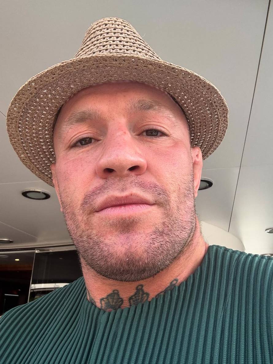 Conor McGregor i Dee Devlin rekli 'da' u Vatikanu!