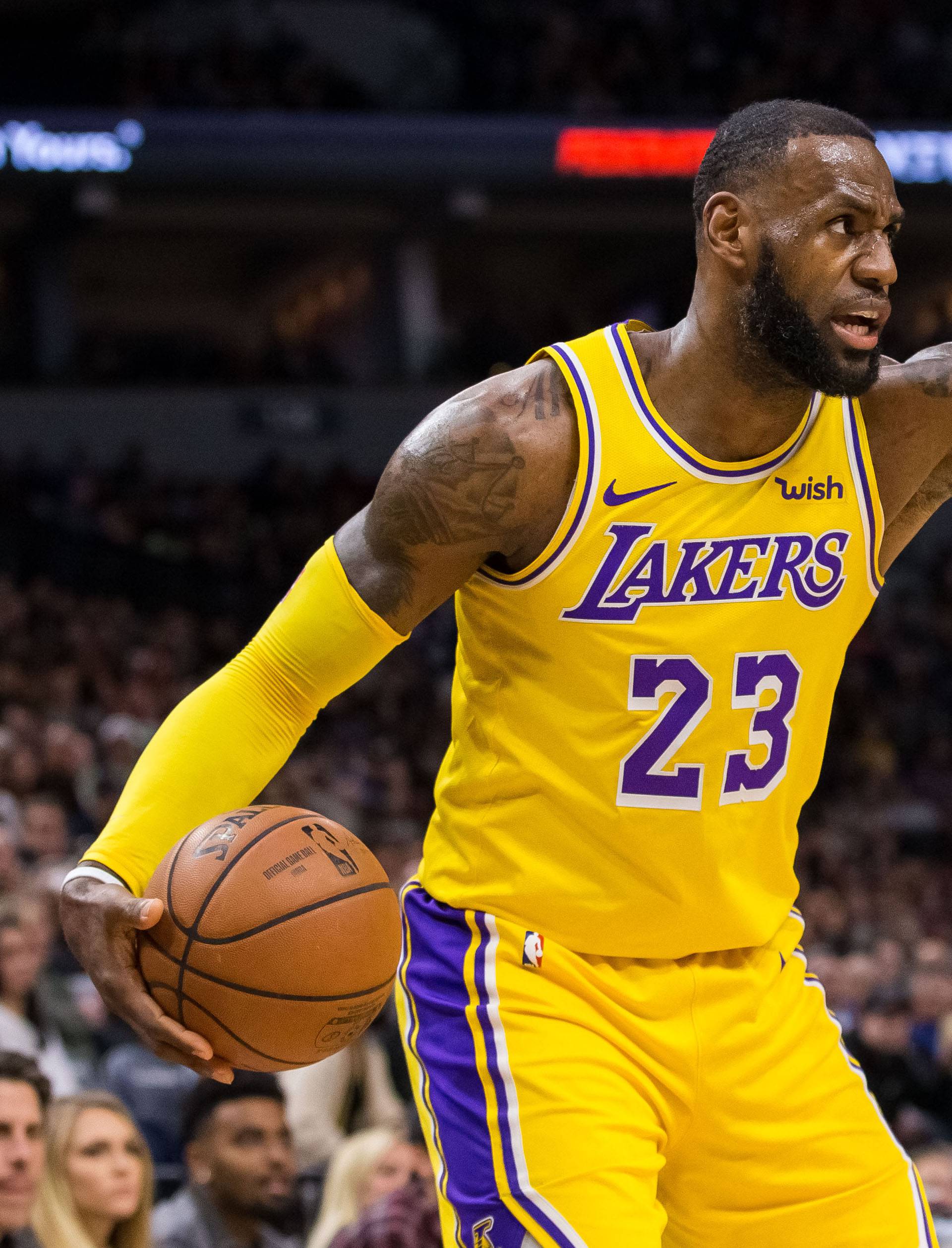 NBA: Los Angeles Lakers at Minnesota Timberwolves