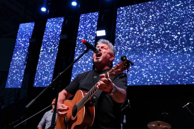 Frankfurt: Hrvatska noć u Suwag Energie Areni