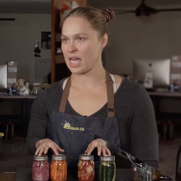 MMA snagatorica i UFC legenda se vraća nakon devet godina?!