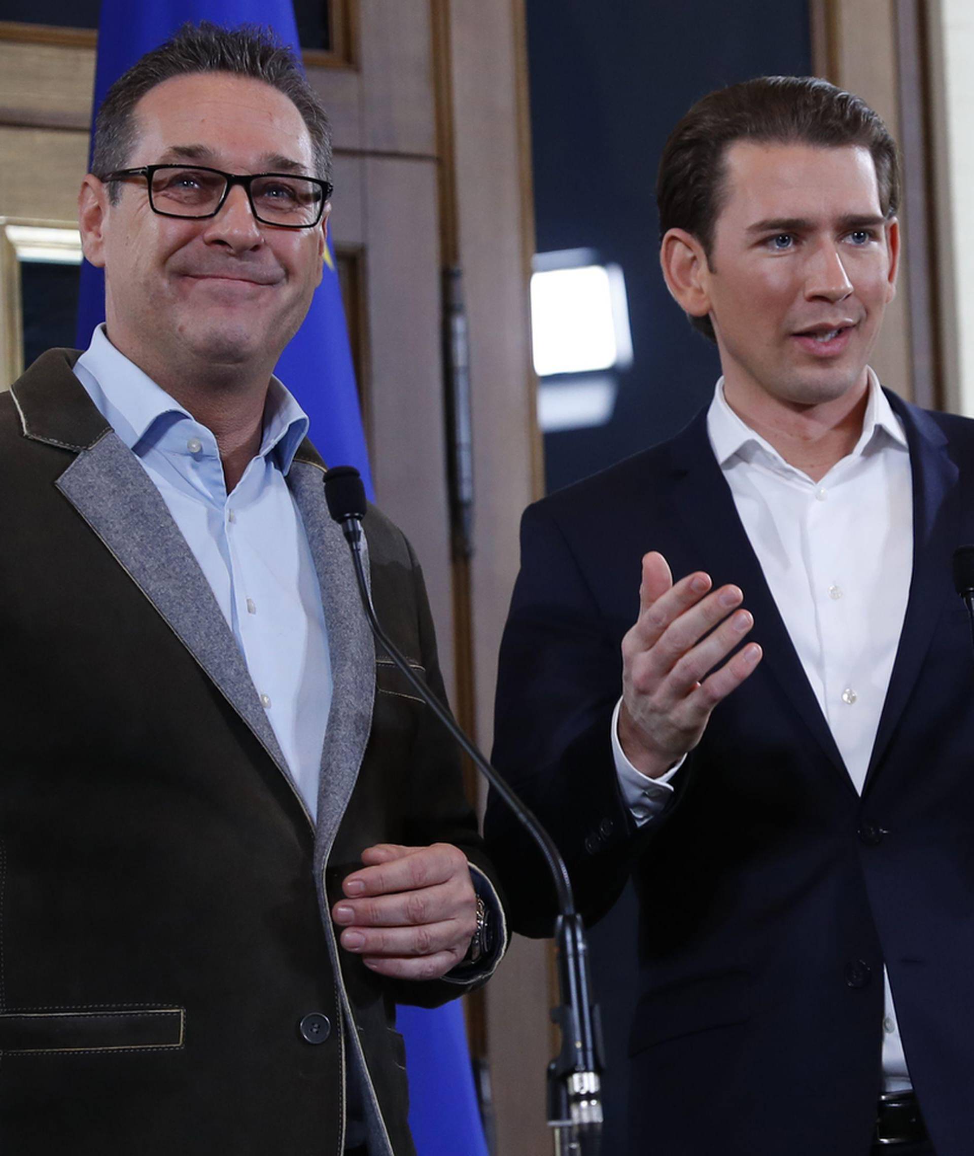 Head of the FPOe Strache and head of the OeVP Kurz address a news conference in Vienna