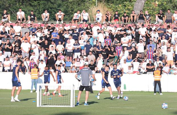 Split: Gattuso održao otvoreni trening Hajduka pred navijačima