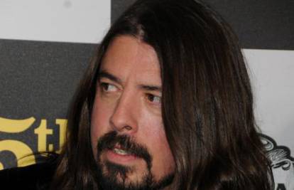 Dave Grohl otišao je iz Nirvane godinu prije nego je Kurt umro