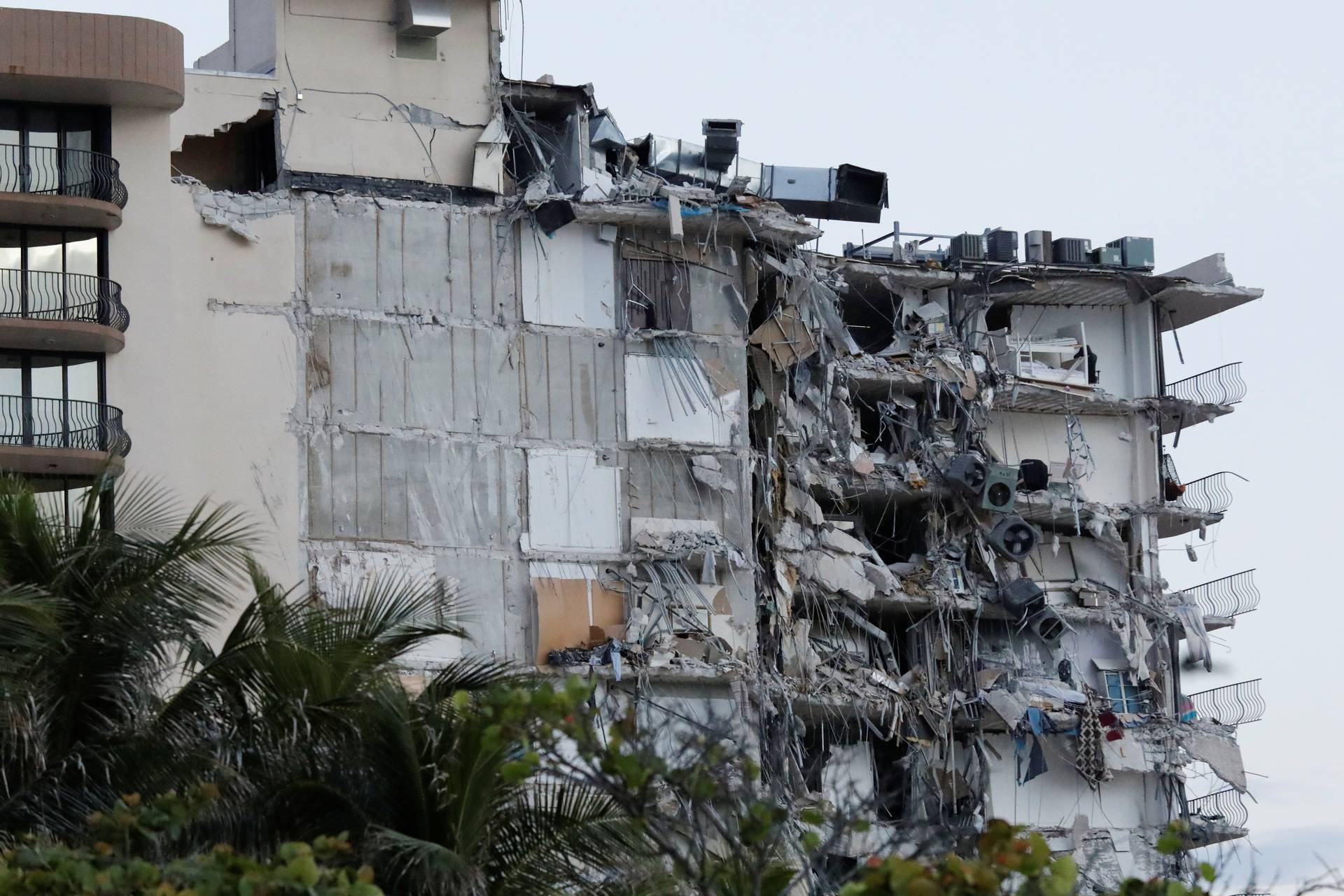 Partial building collapse in Miami Beach