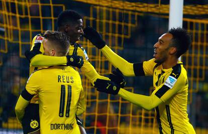 Borussia  razbila 'imenjakinju', Leipzig i dalje igra impresivno