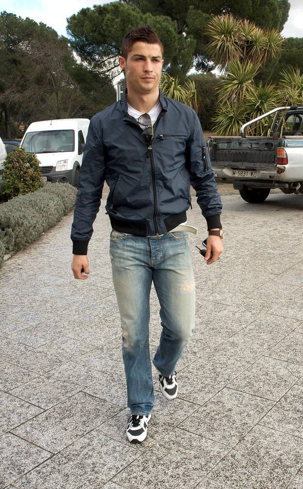 Madrid: Christiano Ronaldo na svoj 25. ro?endan sam odlazi iz grada