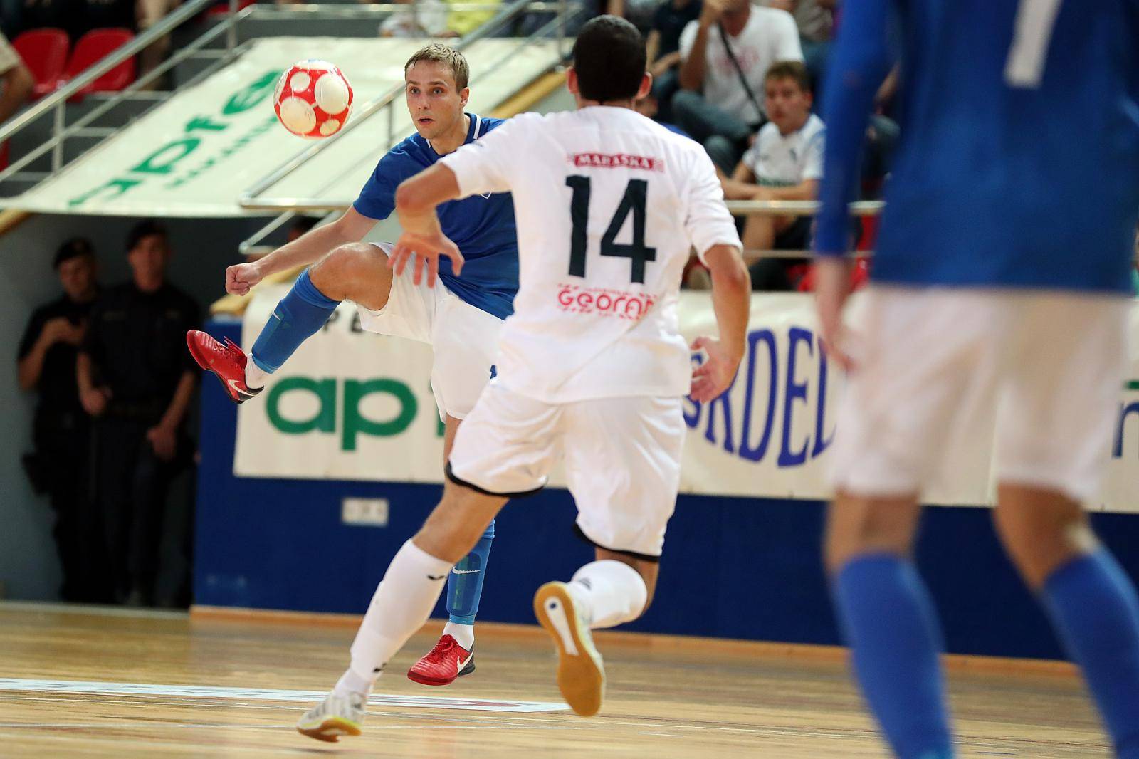 Makarska: U derbiju 2. kola Novo vrijeme svladalo Futsal Dinamo rezultatom 4:1