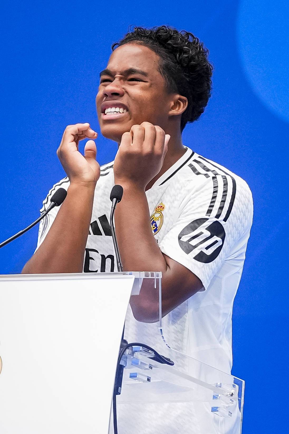 Real Madrid Unveils New Signing Endrick Endrick Felipe Moreira de Sousa gets emotional during his presentation at Estadi