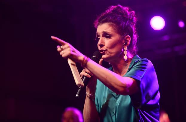 Oroslavje: Doris Dragović nastupila na Ljetnoj pozornici