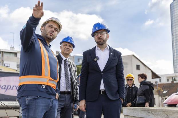FOTO Uskoro će zasjati nova ljepotica u Kranjčevićevoj! Evo kako napreduju radovi...