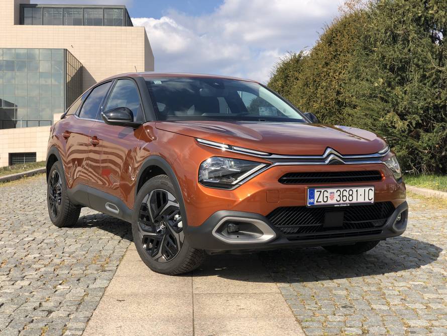 Novi C4 nema puno veze sa starim, ali  je prvak udobnosti