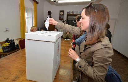 Na referendumu o Plominu C 94 posto građana bilo je protiv