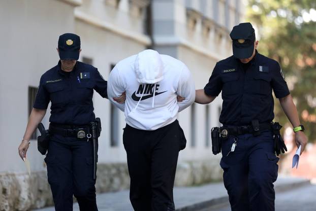 Pula: Privedena još četvorica redara osumnjičena za teško premlaćivanje mladog Slovenca u Poreču