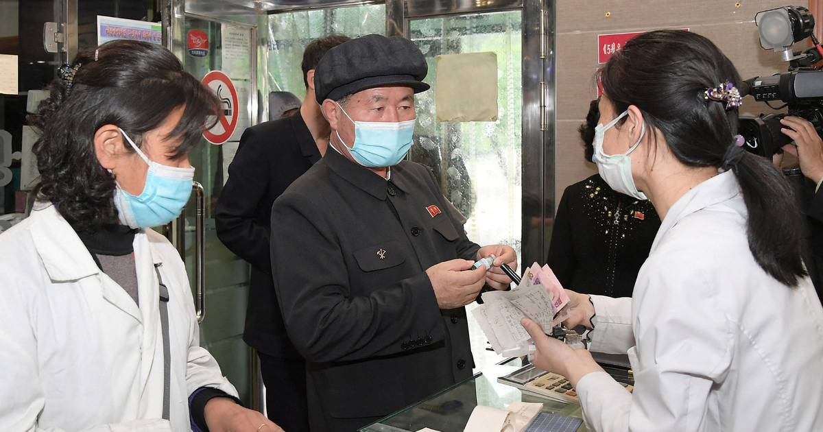 Vojska Sjeverne Koreje i 11.000 zdravstvenih radnika nastoje ublažiti epidemiju covida-19