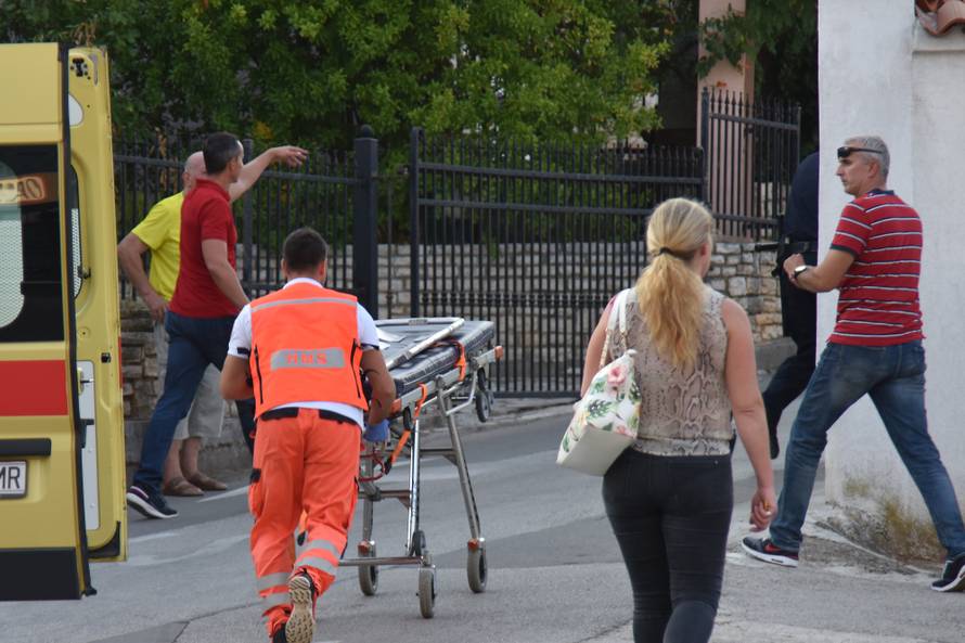 Pula: MuÅ¡karac prijetio oruÅ¾jem i rezao se, policija ga uhitila