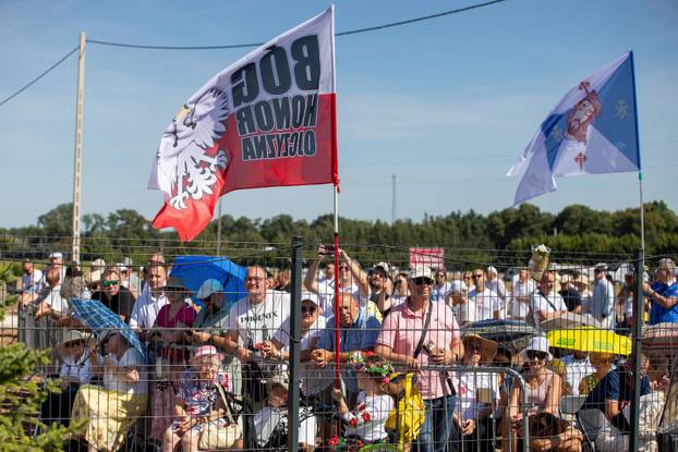 Giant Our Lady statue unveiled in Konotopie village in Poland