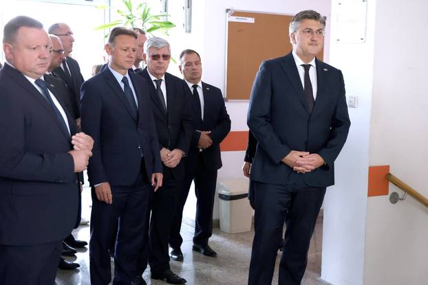 Zagreb: Komemoracija povodom smrti ravnatelja Rebra Ante Ćorušića