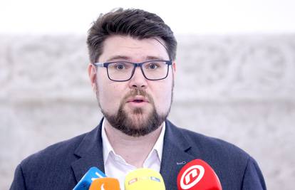Šef SDP-a: 'Nema te neovisne institucije na koju Plenković nije pokušao staviti svoju šapu...'