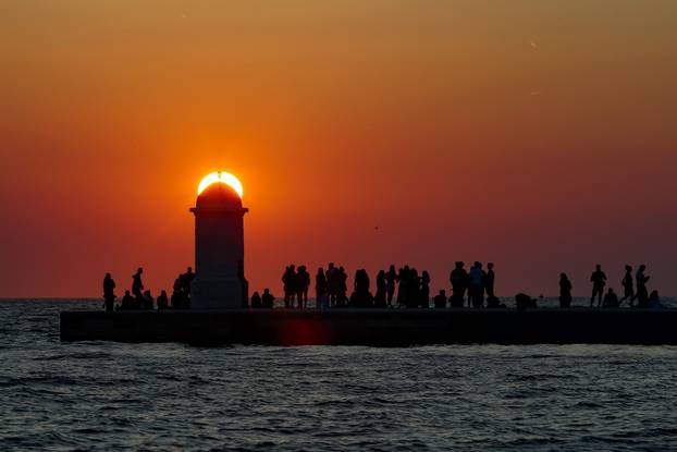 Zadar: Večernja šetnja zadarskom rivom