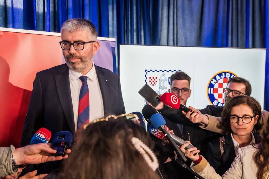 Split: Na Poljudu predstavljena Studija izvodljivosti projekta "Nogometni stadion i kamp u Splitu"