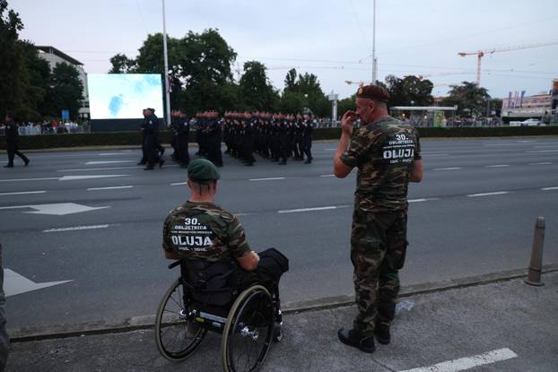 Zagreb: Generalna proba svečanog vojnog mimohoda