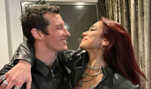 Dua Lipa otkrila: 'Da, istina je. Zaručila sam se i presretna sam'