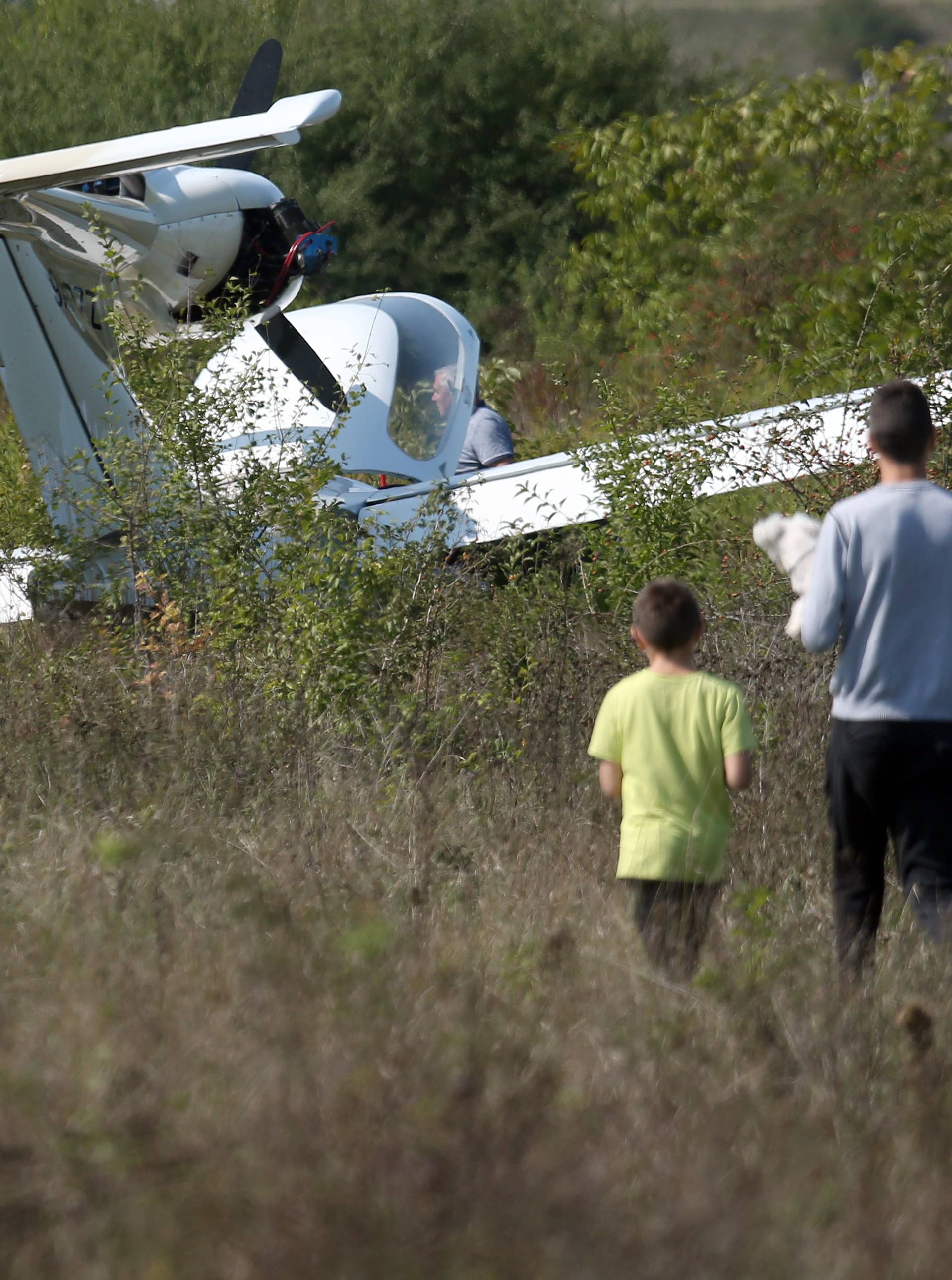 'Kopam ja vrt  kad ono - pade avion. Čuo sam udarac i lom...'