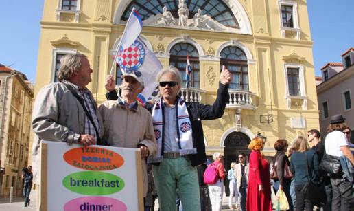 Prosvjed u Splitu: "Rušenjem HNK oni ruše temelje Grada"