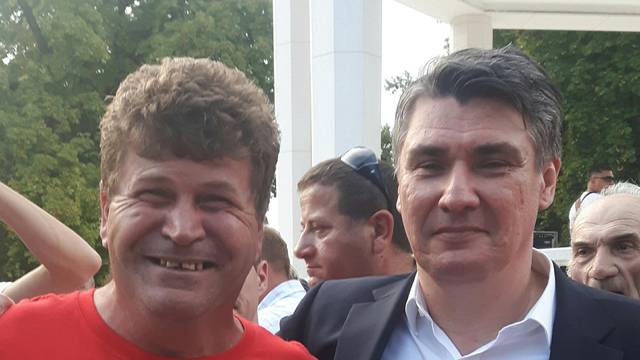 Zoran Milanović se u Bjelovaru slikao sa Zoranom Milanovićem