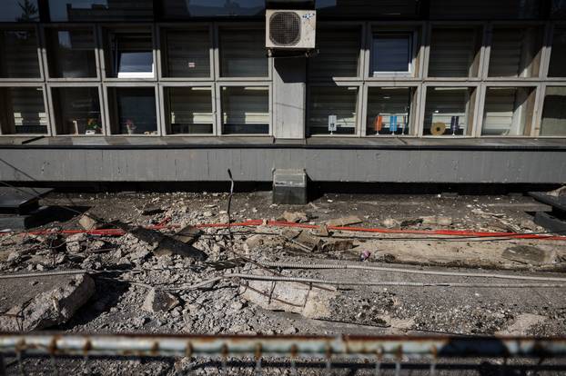 Sarajevo: Tijekom vikenda urušio se dio krova kultne dvorane Skenderija