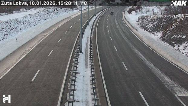 FOTO Pogledajte situaciju na autocestama: Snijeg još pada, stvara se poledica, ima i magle