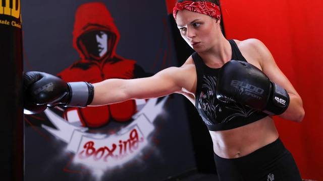Sara Luzar Smajić vraća se u kavez u novoj MMA organizaciji