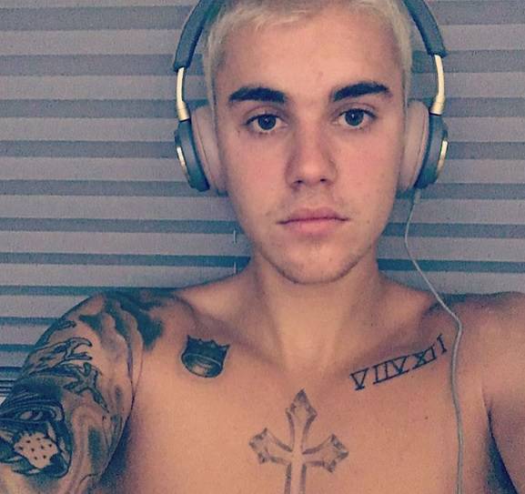 'Mokri' polugoli Bieber: Justin je dobio novu voštanu figuru