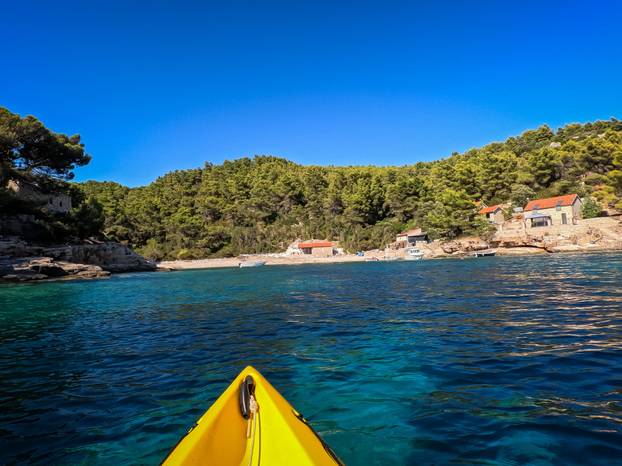 Vela Luka: Podmorje južne strane otoka Korčule