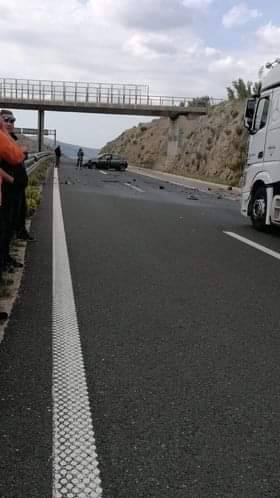 Autom izletio  s autoceste blizu Masleničkog mosta i ozlijedio se