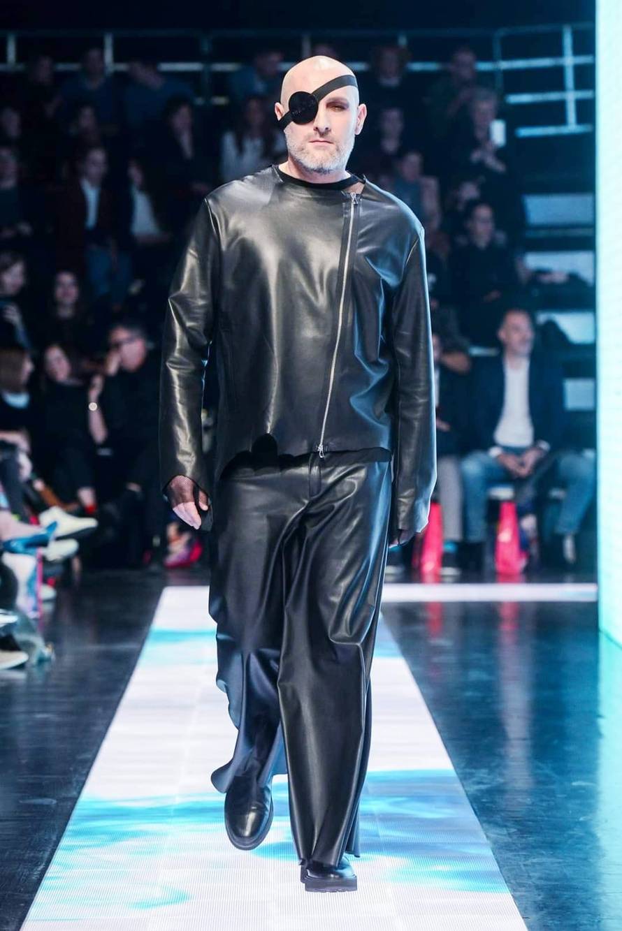 'Bio sam na fronti, a za nositi haljine trebala je ista hrabrost'