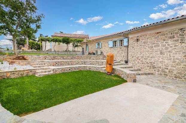 FOTO Kaštelet kod Opatije iz snova: Obnovili smo ga kako bismo očuvali obiteljske tajne