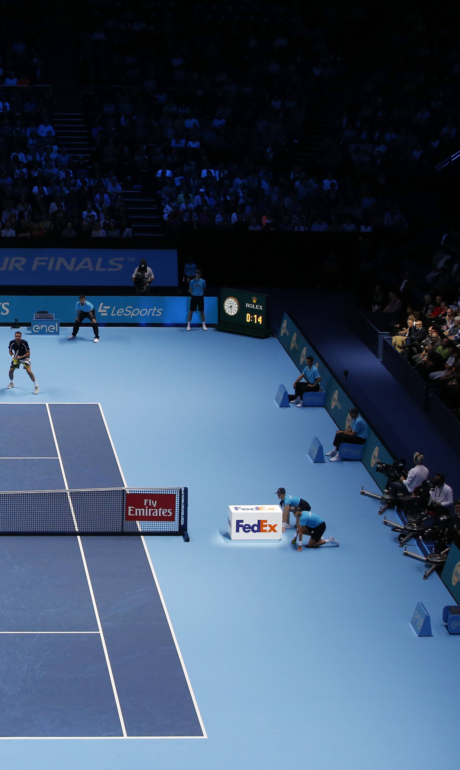 General view during the round robin match between Croatia's Marin Cilic and Great Britain's Andy Murray